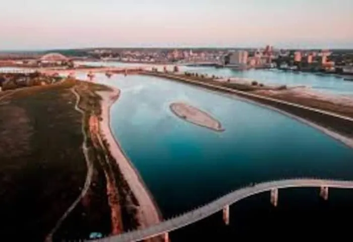 Spiegelwaal Lent Nijmegen